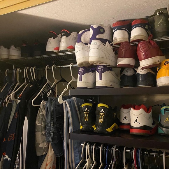 MAKE AN OFFER ON ANYTHING YOU SEE - Picture 3 of 3